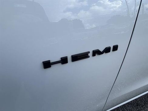 New 2025 Dodge Durango R/T image 9