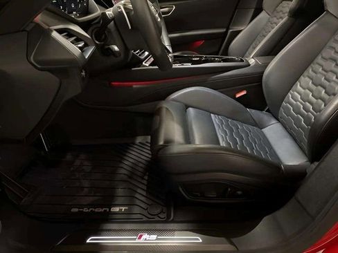 Used 2023 Audi RS e-tron GT w/ Carbon Performance Package image 68