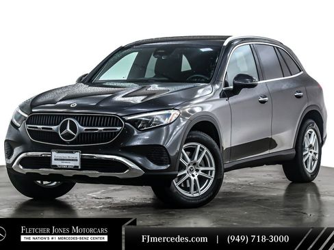 Certified 2025 Mercedes-Benz GLC 300 image 1