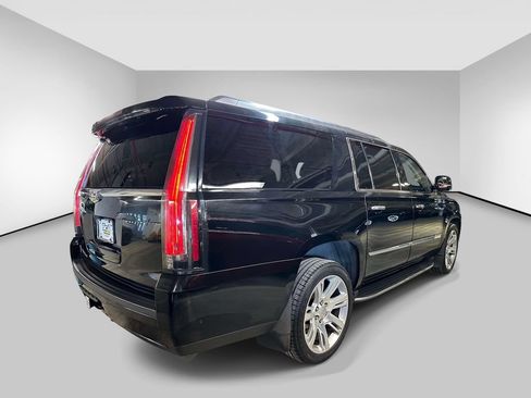 Used 2020 Cadillac Escalade ESV Luxury AWD/4WD image 5