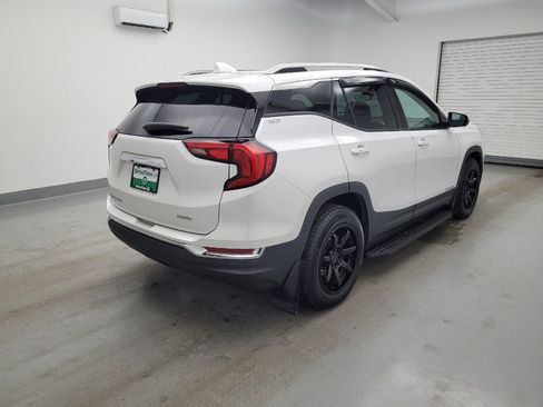 Used 2020 GMC Terrain SLT w/ Preferred Package AWD/4WD image 9