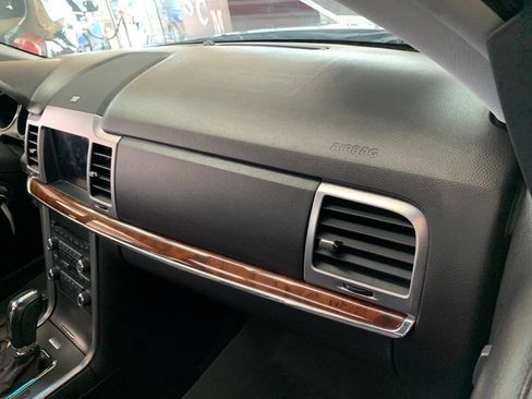 Used 2011 Lincoln MKZ w/ 102A Rapid Spec Order Code FWD image 13