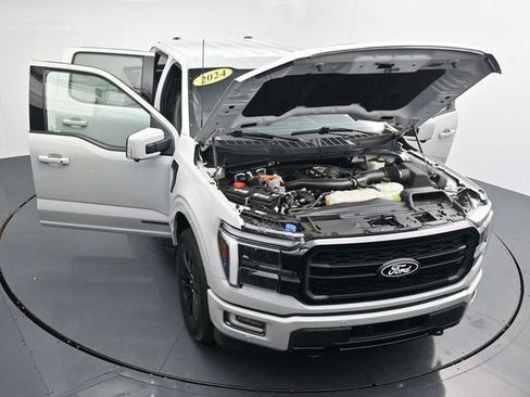 Used 2024 Ford F150 Lariat w/ Bed Utility Package AWD/4WD image 42