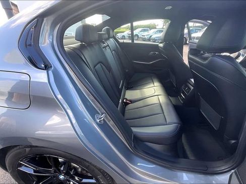 Used 2023 BMW 330i Sedan w/ M Sport Package RWD image 25
