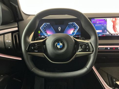 Used 2025 BMW X3 xDrive30i w/ Convenience Package AWD/4WD image 16