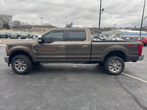 Used 2017 Ford F250 King Ranch w/ King Ranch Ultimate Package image 4