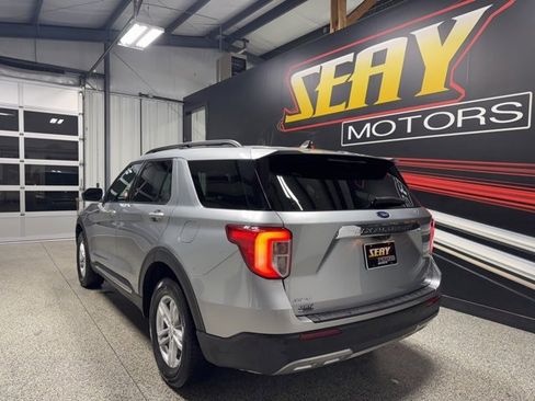 Used 2023 Ford Explorer XLT w/ Equipment Group 202A image 19