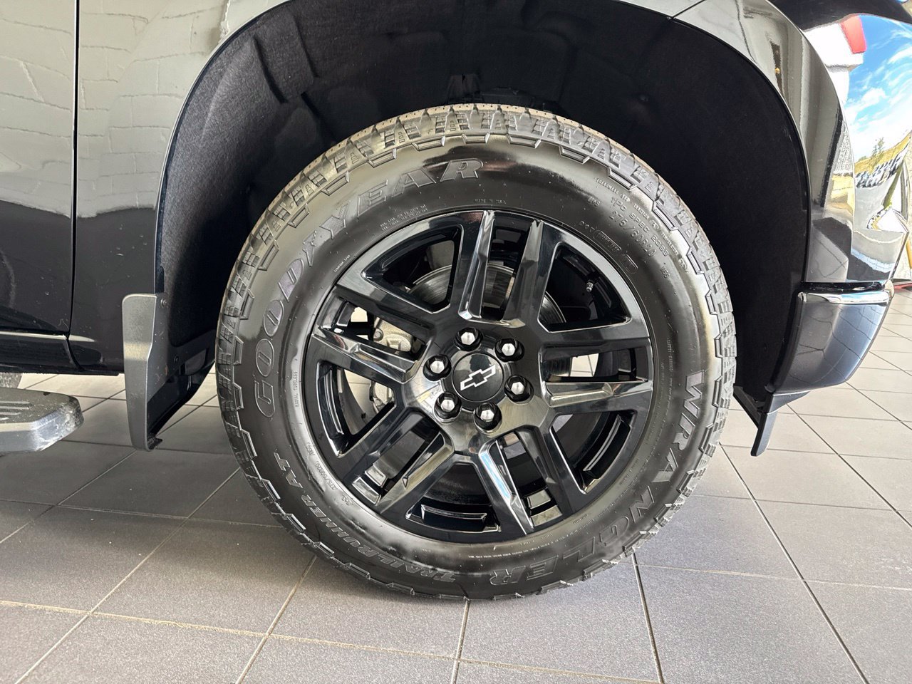 Used 2025 Chevrolet Silverado 1500 RST AWD/4WD image 53