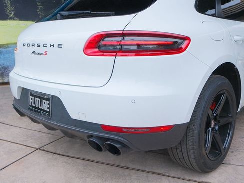 Used 2017 Porsche Macan S image 42