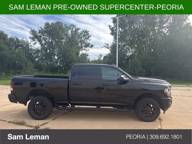Used 2021 RAM 2500 Big Horn w/ Night Edition AWD/4WD image 5