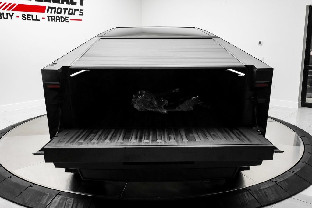 Used 2024 Tesla Cybertruck Cyberbeast AWD/4WD image 53