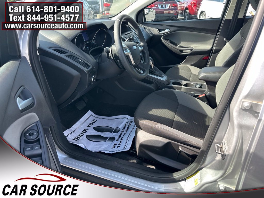 Used 2013 Ford Focus SE FWD image 12