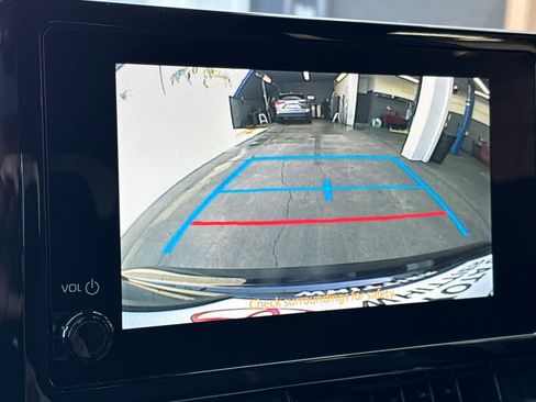 Certified 2024 Toyota Corolla SE image 25