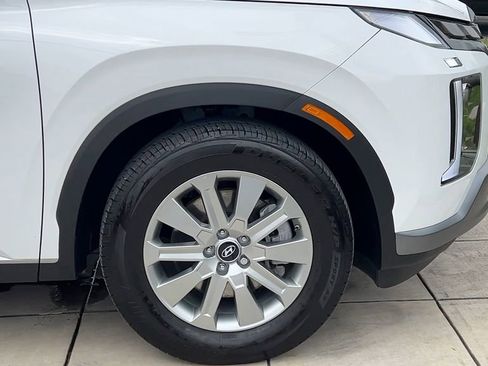 Used 2025 Hyundai Palisade SE image 12