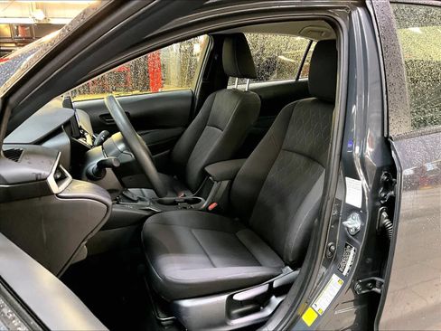 Used 2025 Toyota Corolla LE image 10