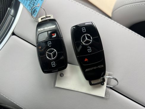 Certified 2025 Mercedes-Benz G 63 AMG 4MATIC image 37