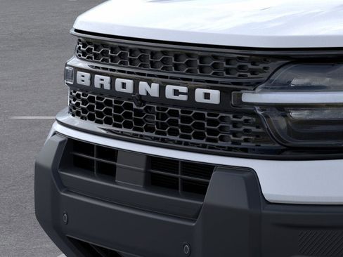 New 2026 Ford Bronco Sport Outer Banks w/ Outer Banks Tech Package+ AWD/4WD image 17