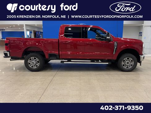 Certified 2024 Ford F350 Lariat image 1