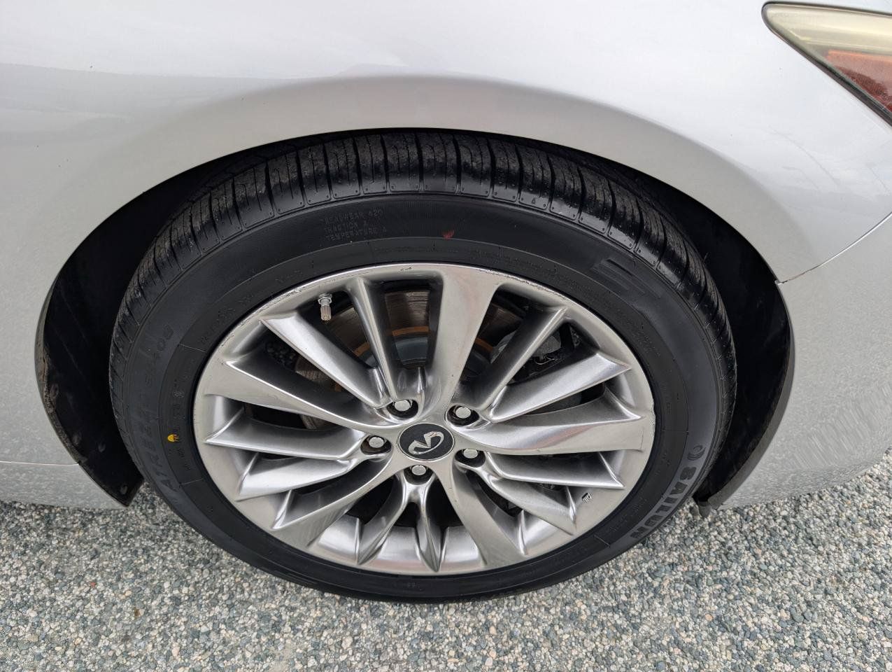 Used 2018 INFINITI Q50 Luxe RWD image 3