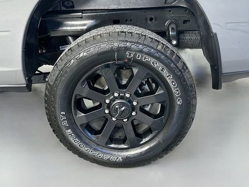 New 2026 RAM 2500 Laramie AWD/4WD image 17