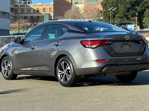Used 2023 Nissan Sentra SV image 6