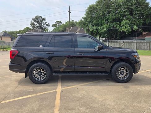 Used 2022 Ford Expedition Timberline AWD/4WD image 4