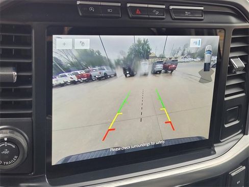 Used 2021 Ford F150 Lariat w/ Max Trailer Tow Package image 26