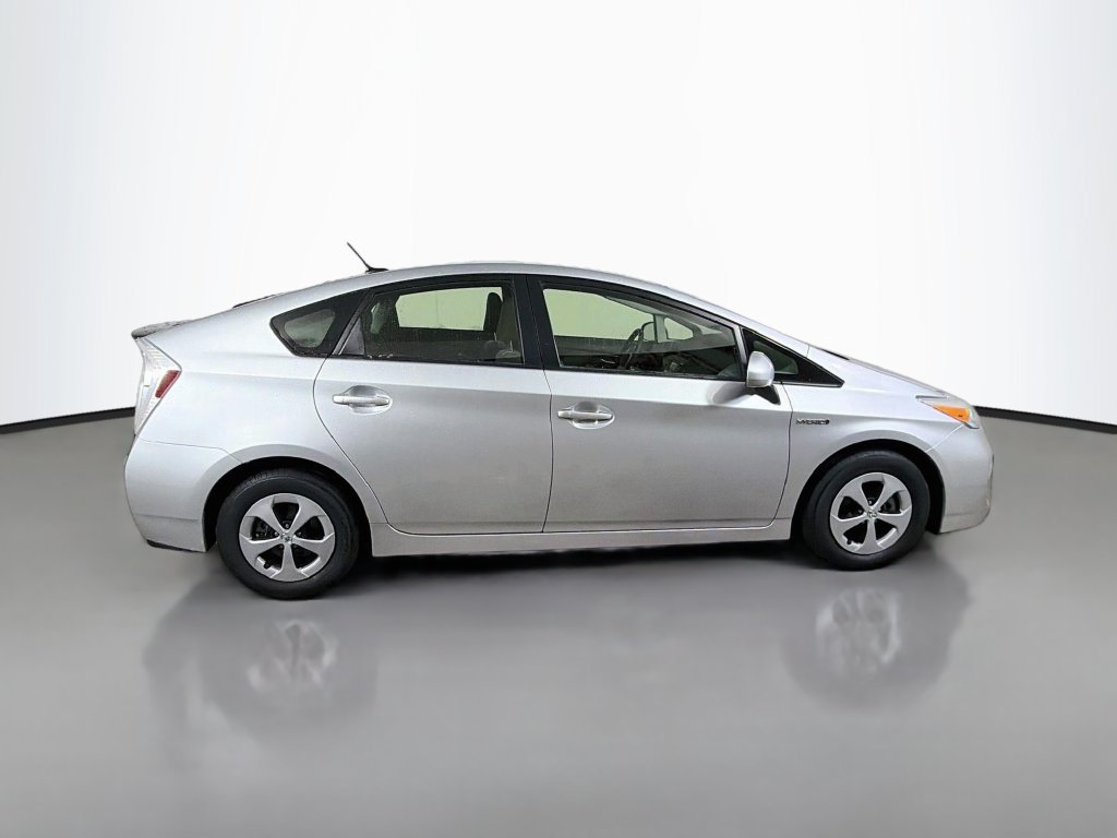 Used 2012 Toyota Prius Three FWD image 5