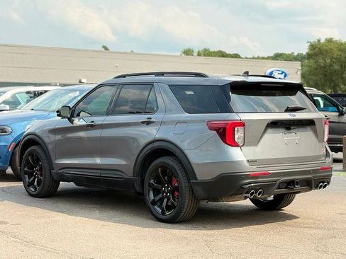 Certified 2023 Ford Explorer ST w/ Technology Package AWD/4WD image 41