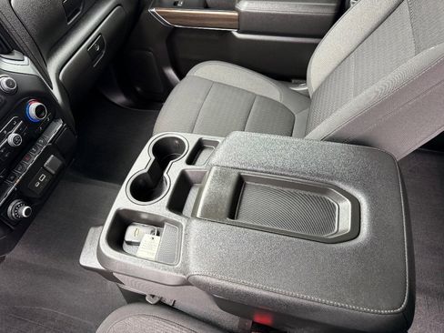 Used 2022 Chevrolet Silverado 1500 RST image 24