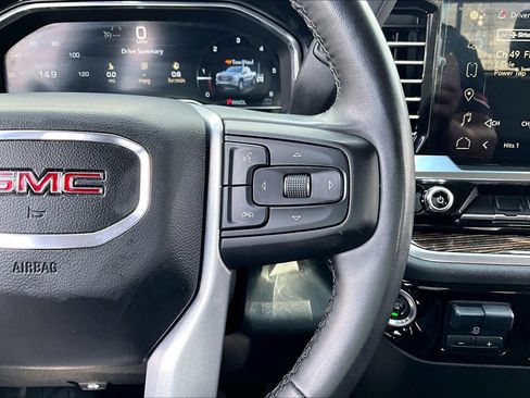 Used 2023 GMC Sierra 1500 SLE AWD/4WD image 25