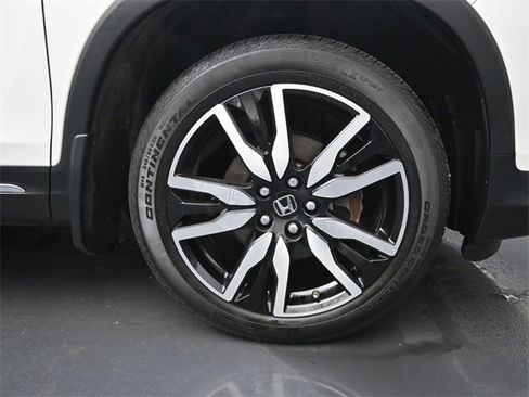 Used 2022 Honda Pilot Touring image 49