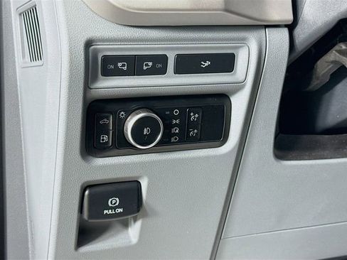 Used 2023 Ford F150 XLT w/ Equipment Group 302A High image 10