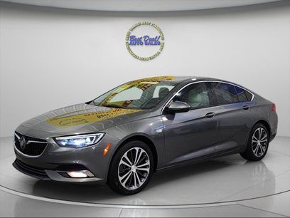 Used 2018 Buick Regal Essence w/ Driver Confidence Package #1