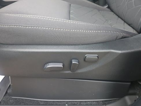 New 2026 Nissan Frontier SV image 10