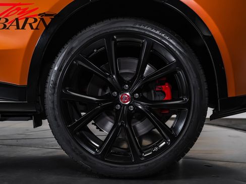 Used 2020 Jaguar F-PACE SVR AWD/4WD image 15
