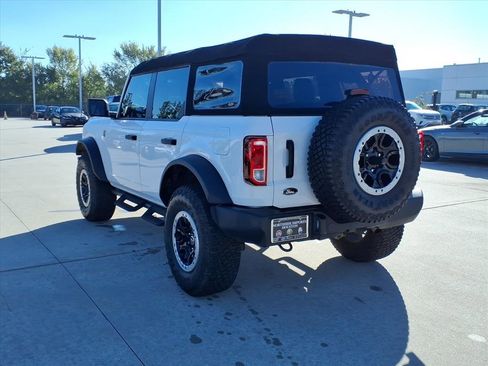 Used 2024 Ford Bronco Big Bend w/ Sasquatch Package image 9