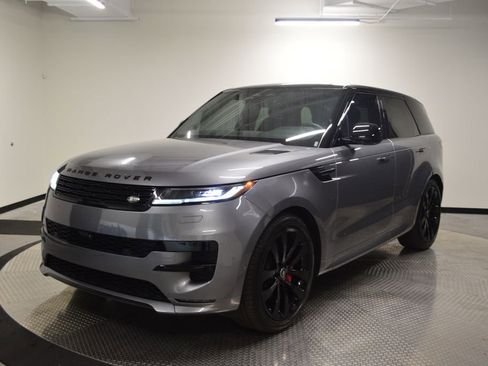 Used 2024 Land Rover Range Rover Sport Dynamic SE AWD/4WD image 1