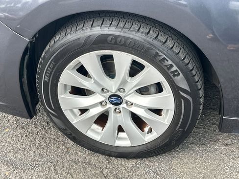 Used 2015 Subaru Legacy 2.5i Premium image 12