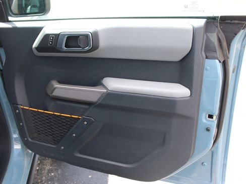 Used 2023 Ford Bronco Badlands AWD/4WD image 12