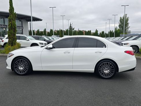Used 2024 Mercedes-Benz C 300 4MATIC Sedan image 3