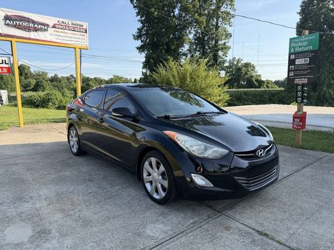 Used 2013 Hyundai Elantra Limited w/ Technology Pkg FWD image 1