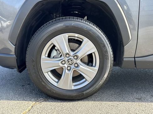 Certified 2022 Toyota RAV4 LE image 22