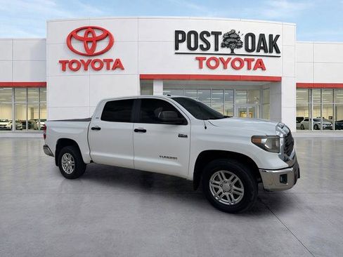 Used 2019 Toyota Tundra SR5 w/ SR5 Upgrade Package image 4