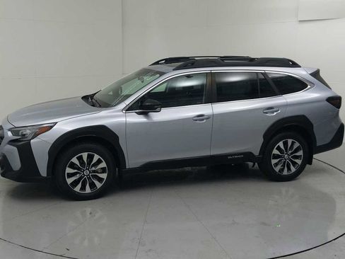 Certified 2023 Subaru Outback Limited XT AWD/4WD image 5