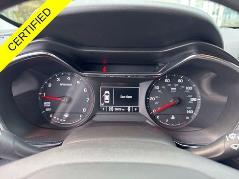 Used 2023 Chevrolet TrailBlazer LT AWD/4WD image 13
