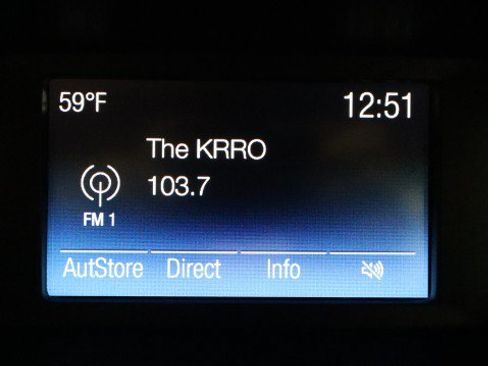 Used 2017 Ford Focus SE FWD image 14