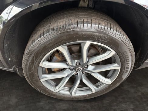 Used 2018 Volvo XC90 T5 Momentum w/ Convenience Package AWD/4WD image 38