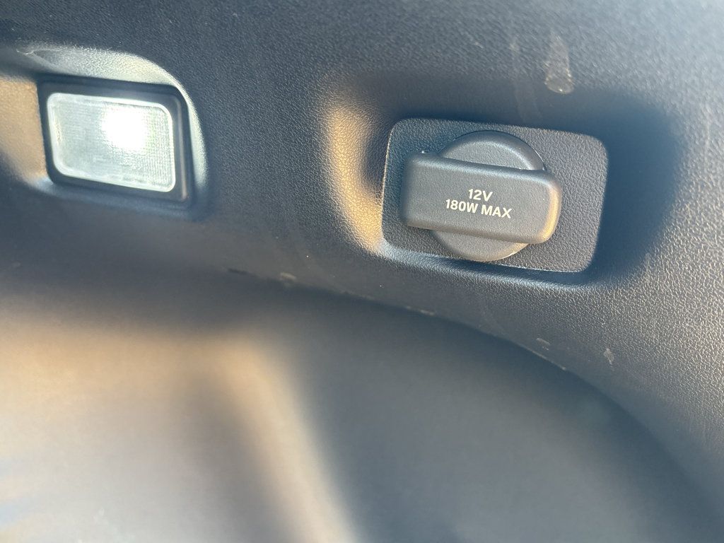Used 2024 Honda HR-V LX image 7