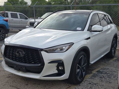 Used 2024 INFINITI QX50 Sport image 4